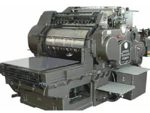 820型全自動(dòng)海德堡圓壓平模切機(jī)、沖不干膠機(jī)